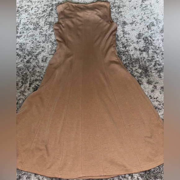 Spense Dresses & Skirts - Spense Sleeveless Fit and Flare Knit Dress Camel Tan Size: 4